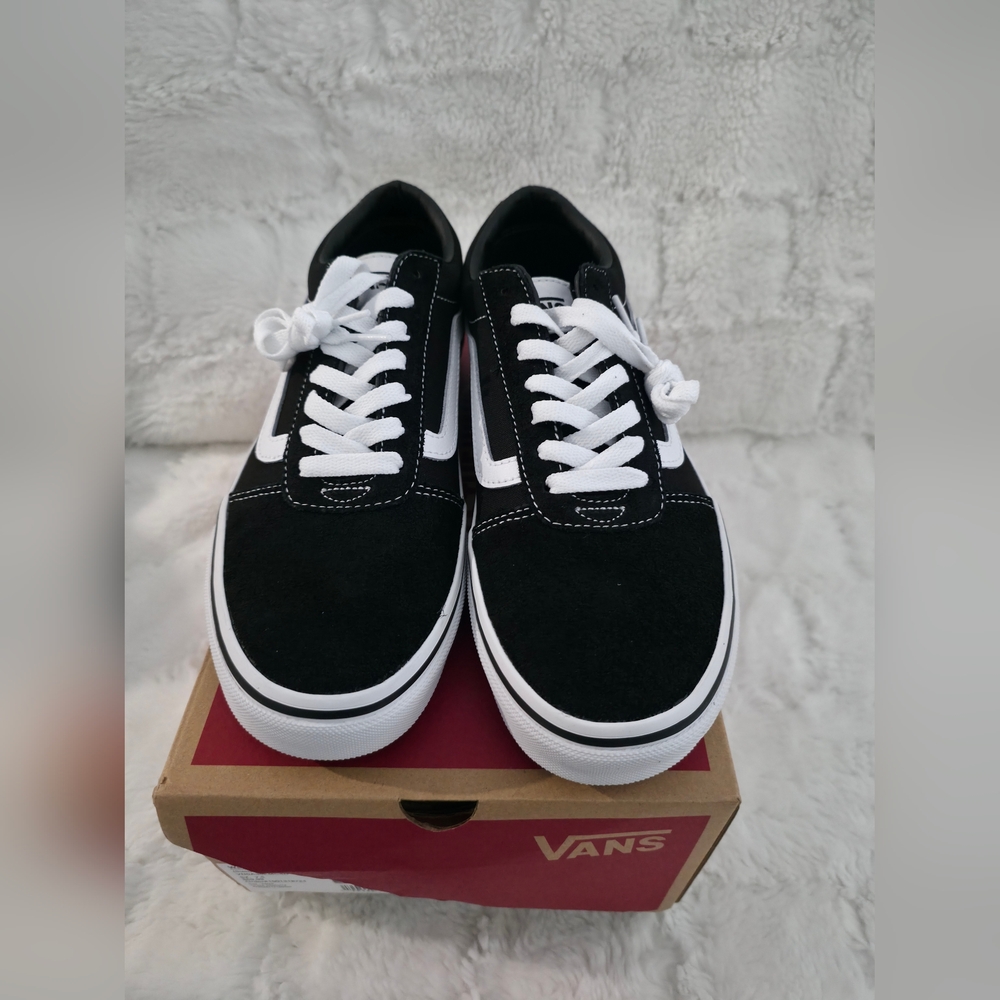 Vans Black & White Ward suede Canvas Shoes